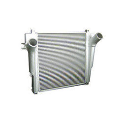 L'échangeur de chaleur de tube à ailettes de refroidisseur d'air de charge d'automobile/barre et le plat structurent l'aluminium