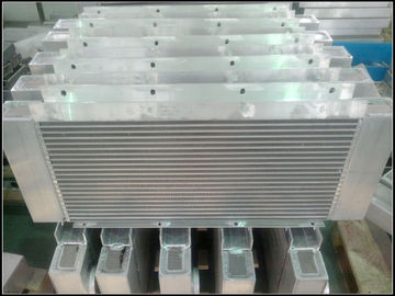 Réfrigérant à huile léger compact de plat et d'échangeur de chaleur d'aileron pour le circuit hydraulique