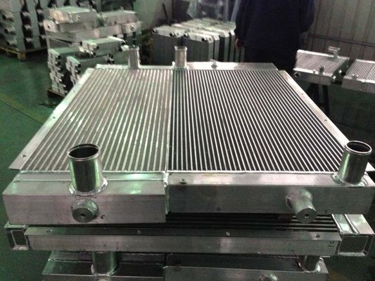 Échangeur de chaleur en aluminium de Plat-barre utilisé pour le refroidissement de moteur