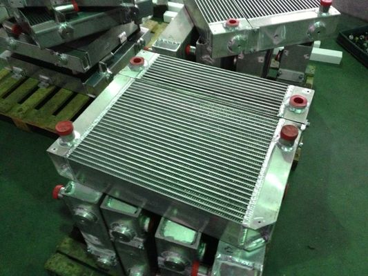 Échangeur de chaleur en aluminium de Plat-barre utilisé pour le refroidissement de moteur