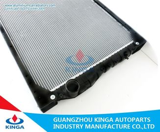 Refroidissement 48/56 efficace de la TA de PA de la TA de benz du radiateur en aluminium C457- de camion