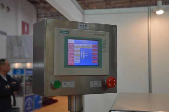 Machine de granulation de poudre sèche d'écran tactile de Siemens venue avec le refroidisseur d'eau