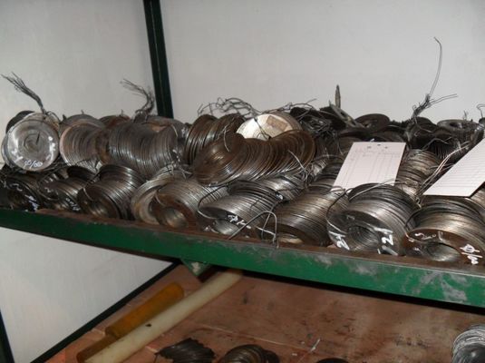 Haute machine expulsée de tubes d'ailerons avec du CS de matières premières/solides solubles/COMME/cuivre/Alu/tubes titaniques